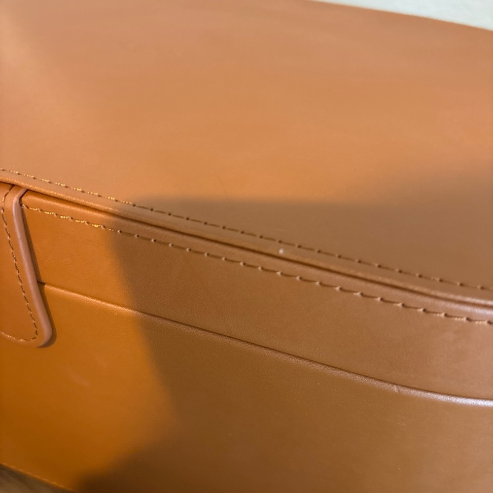 Dyson Airwrap Presentation Storage Case Brown Copper Tan Leather CASE ONLY Read - Picture 5 of 7